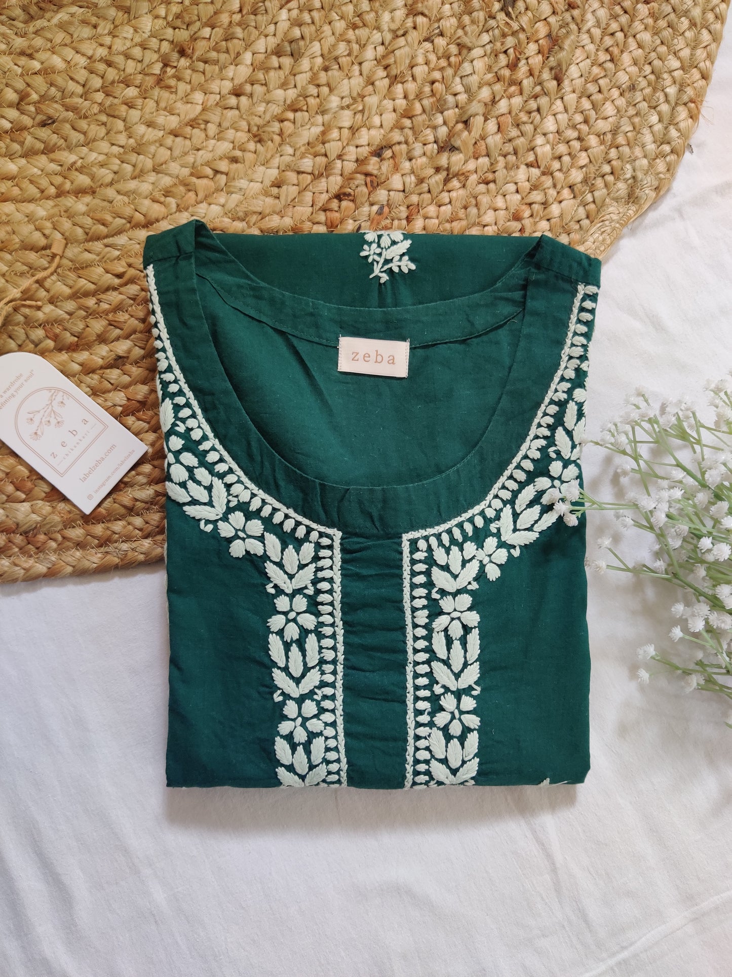 Zoya Cotton Chikankari Kurta (Green)