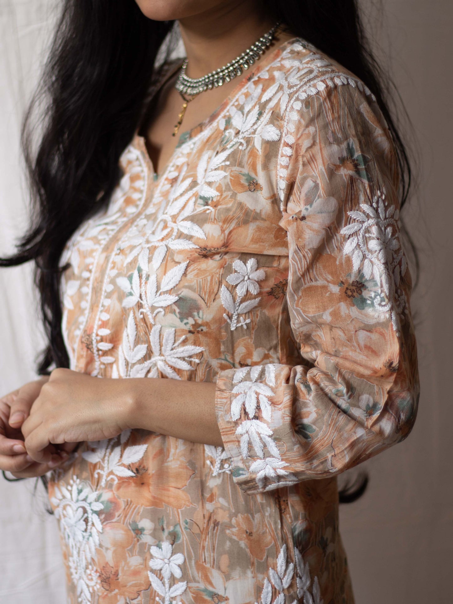 Aashna Mulmul Printed Chikankari kurti (Orange)