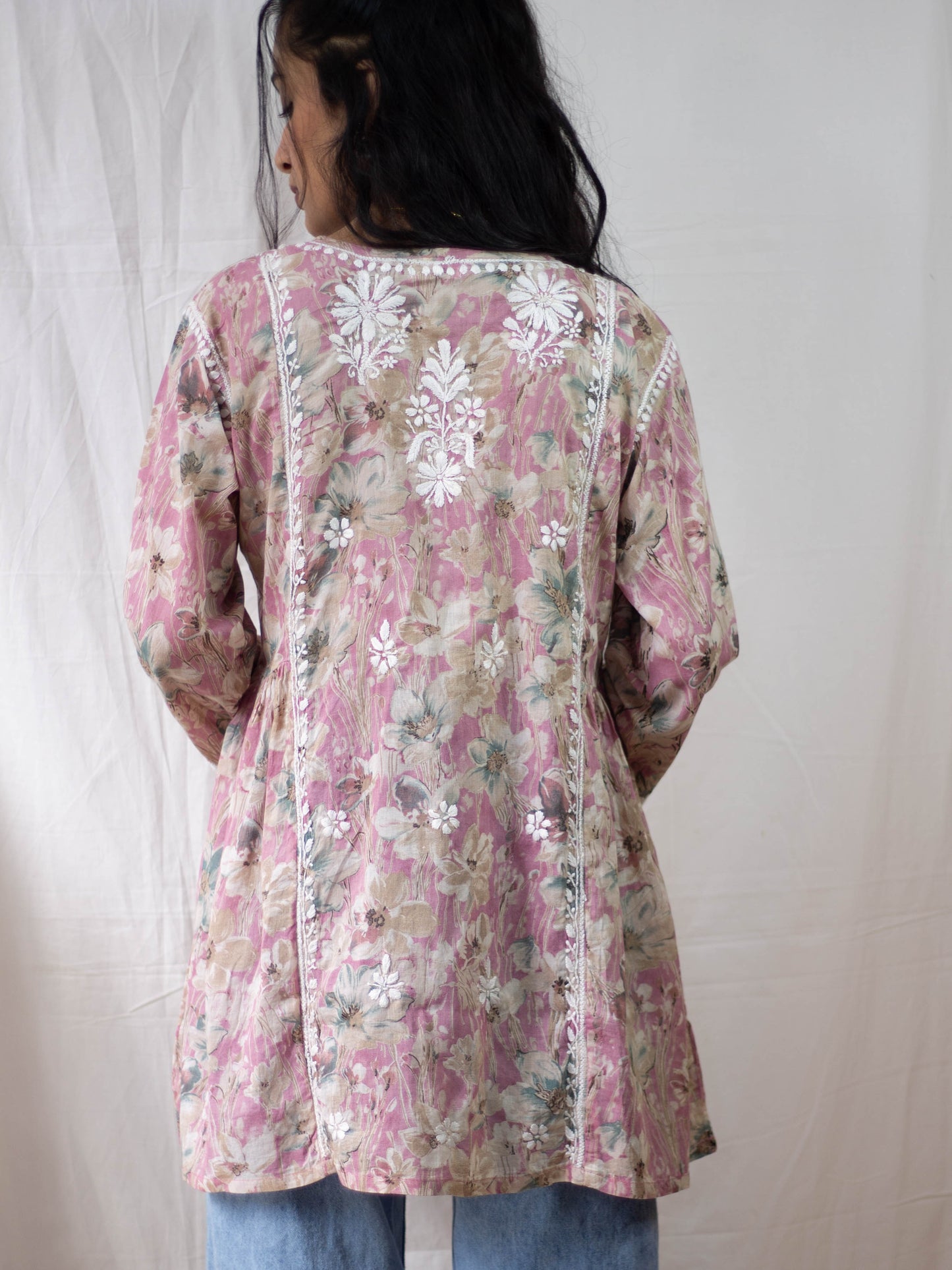 Fariyal Mulmul Printed Chikankari short kurti (Pink)