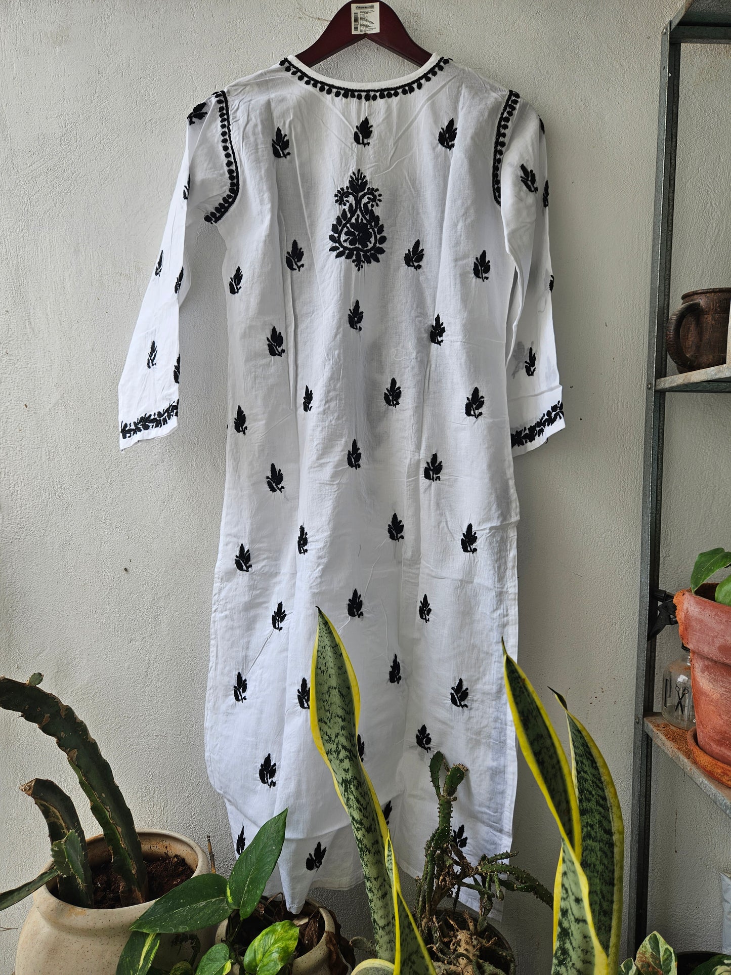 Aisha Cotton Chikankari Kurta