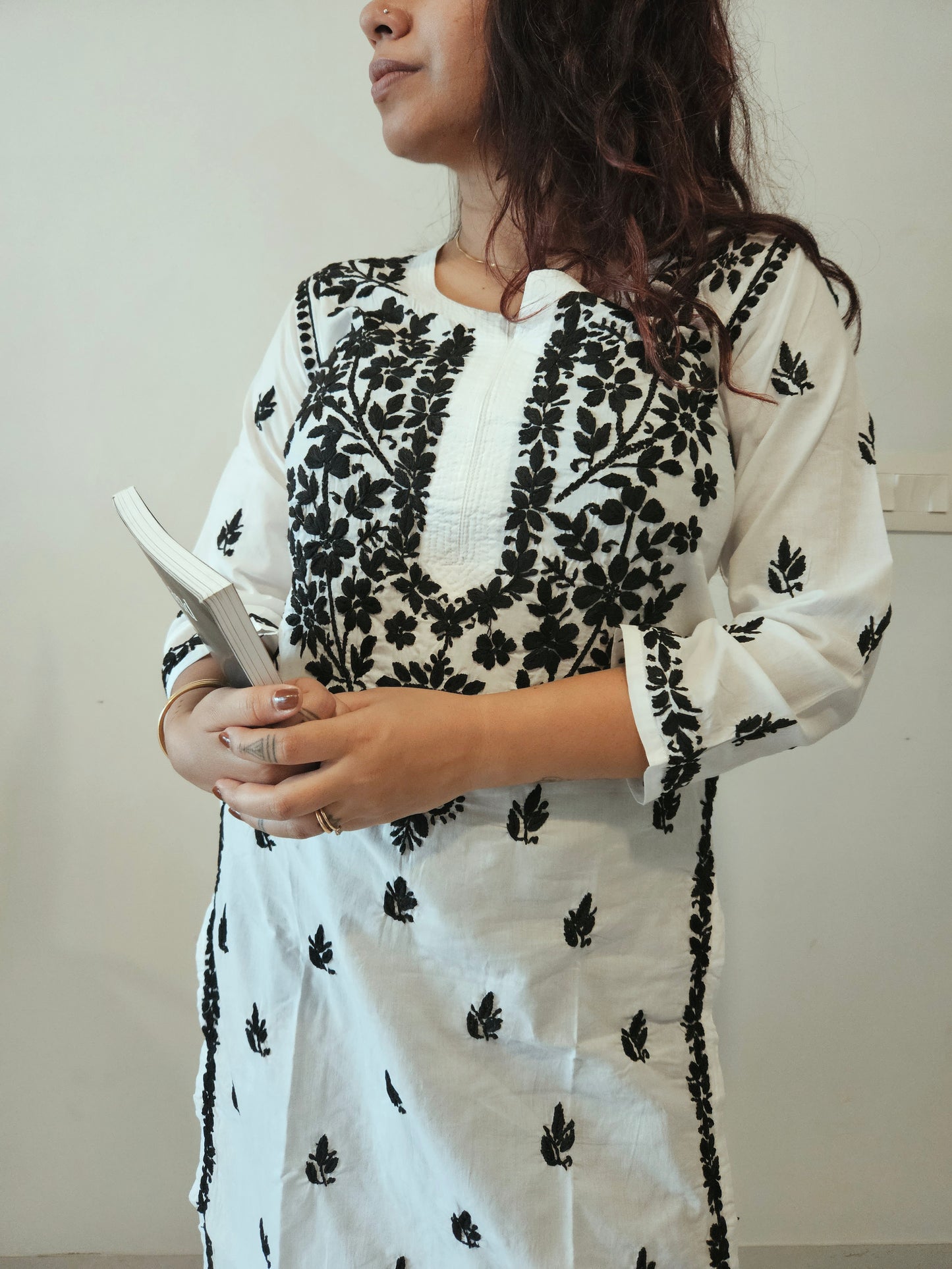 Aisha Cotton Chikankari Kurta